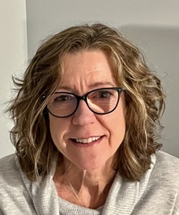 Ms Becky Erickson