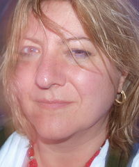 Ms Daniela Simionescu